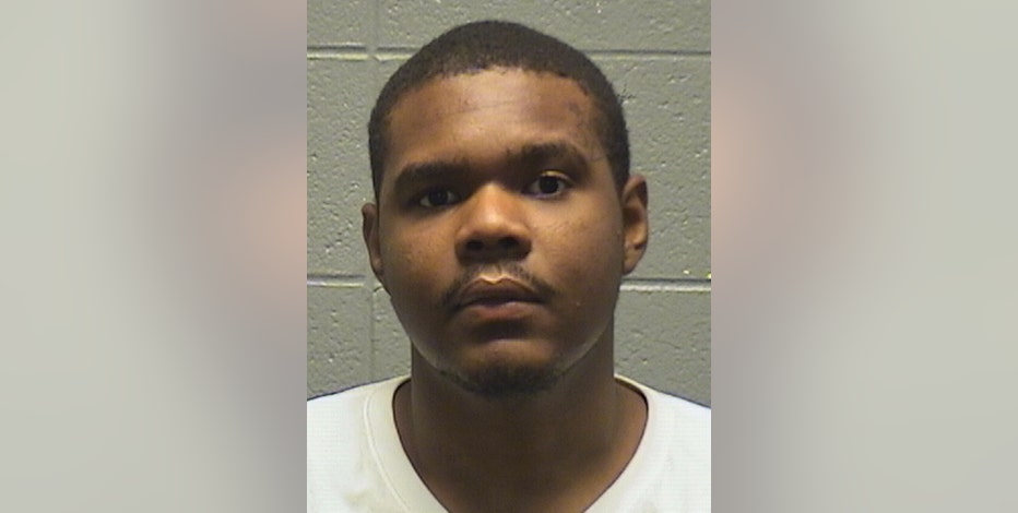 Chicago police officer choked unconscious in Lawndale, man charged