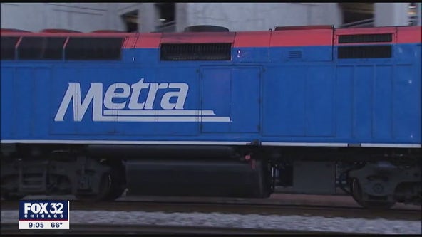 Metra Rock Island train strikes vehicle in Midlothian