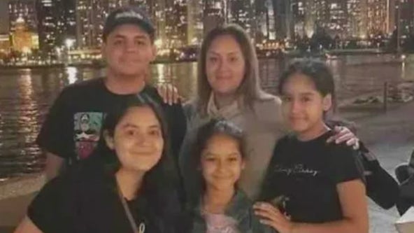 'This shouldn't have happened': Community mourns murdered family members in Oak Forest
