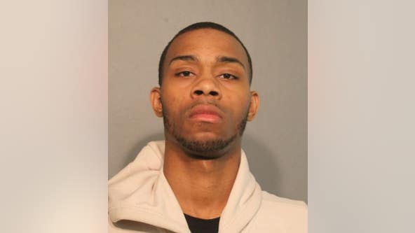 Chicago man sentenced to 4 years for having gun while on parole for prior firearm offense