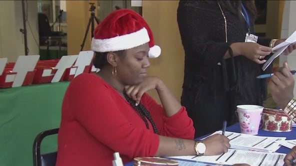 USPS asking for help from elves as letters to Santa pour in
