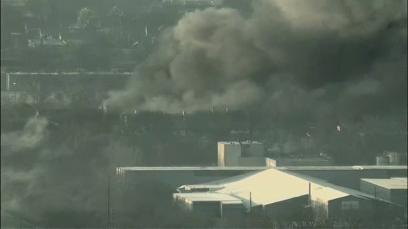Massive fire breaks out at Chicago Heights scrap yard