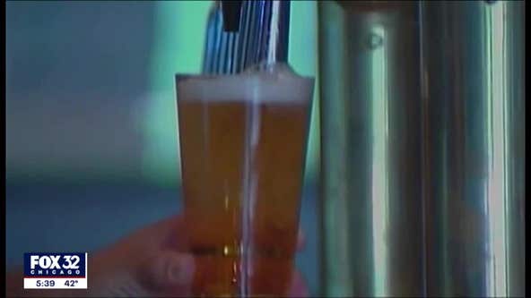 Illinois lawmaker proposes bill to lower state's drinking age