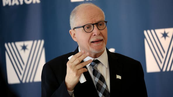 U.S. Senator Dick Durbin endorses Vallas for Chicago mayor