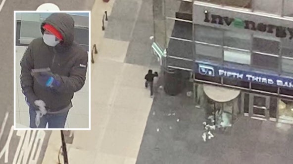 Loop bank robbery: New info released about gunman who said he was a 'sugar daddy' and running for president