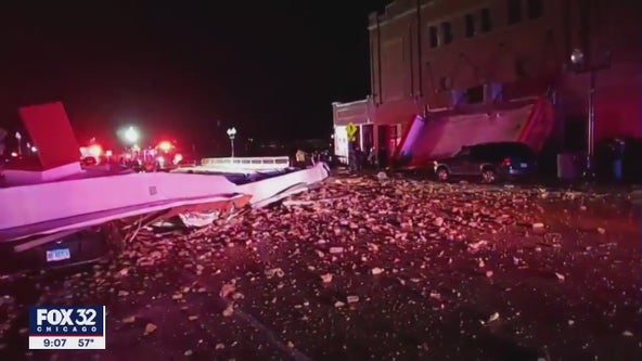 Belvidere's Apollo Theatre roof collapses, injuries reported, as storms rock Chicago area
