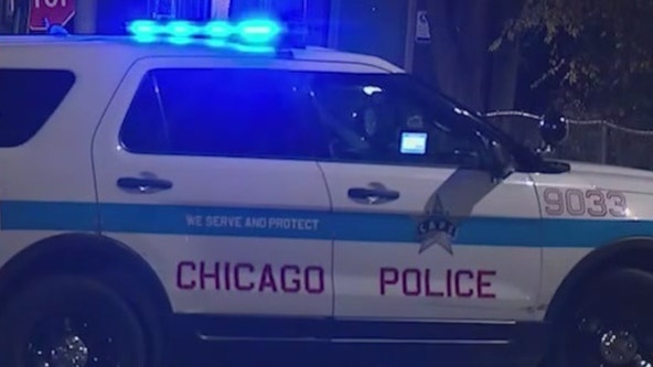 Series of armed robberies targeting pedestrians on Chicago's West Side
