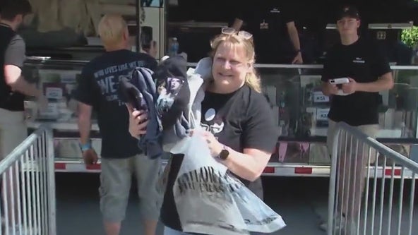 'Worth it for Taylor': Taylor Swift fans swarm merchandise trailers ahead of Soldier Field shows