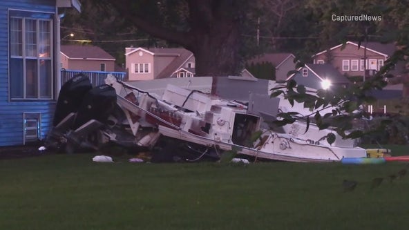 Illinois married couple dead after boat crashes into McHenry County home