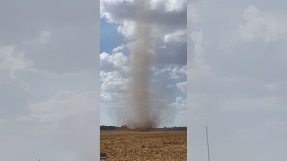 Huge dust devil caught on camera in Central Illinois