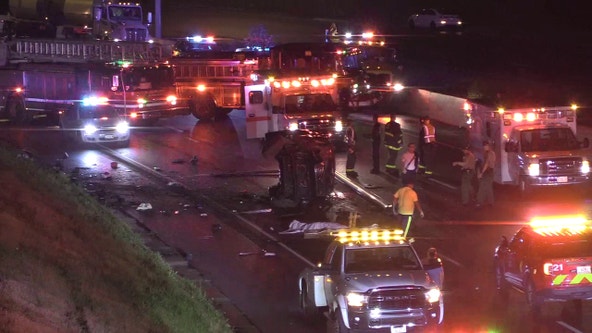 2 dead, another injured in I-57 crash