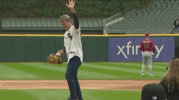 Corey McPherrin throws perfect first pitch at Guaranteed Rate Field