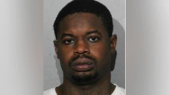 Chicago man allegedly robbed victim at gunpoint in the Loop: police