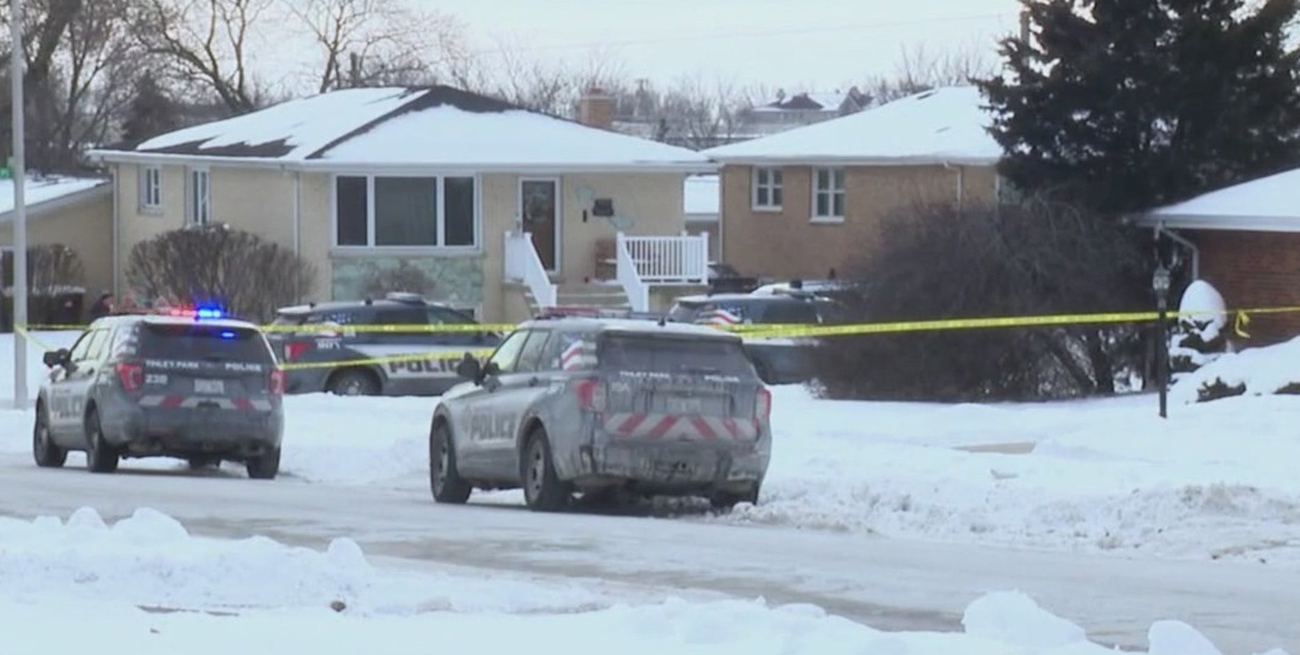 Tinley Park shooting: Mother, 3 daughters killed; suspect in custody