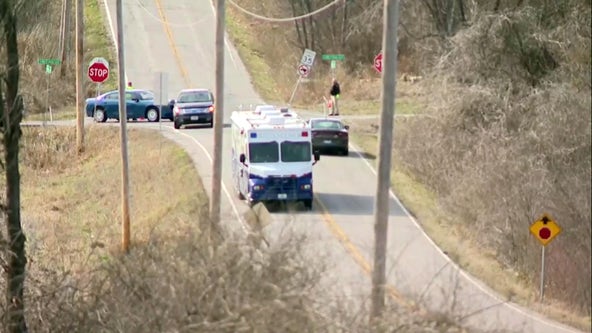 3 law enforcement officers shot near Kansas City