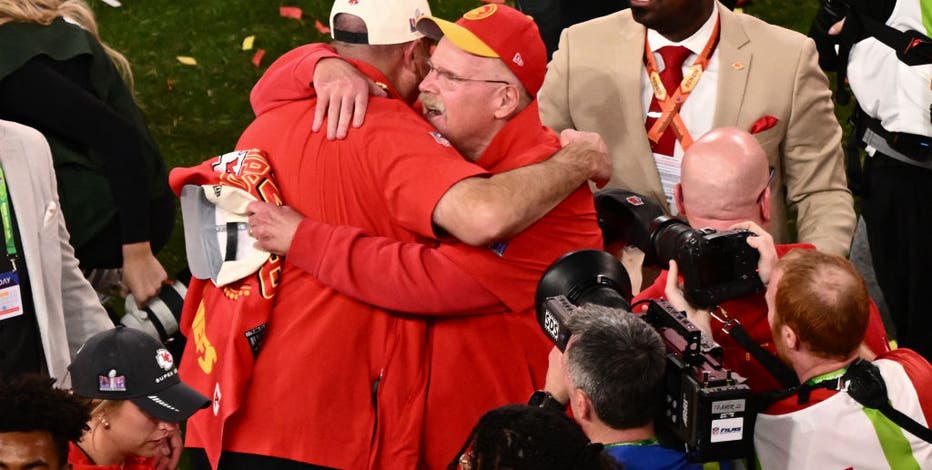 Super Bowl 2024 final score and recap: Mahomes, Chiefs walk off 49ers 25-22 in overtime