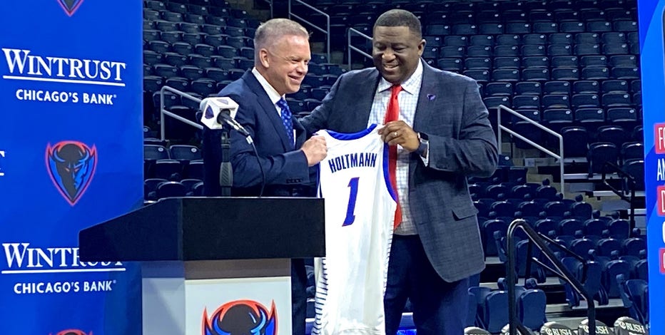 Column: Why Chris Holtmann is the right choice to lift DePaul men's basketball out of irrelevance