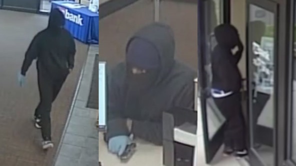 FBI Chicago believes same man robbed 2 suburban banks within half-hour of each other