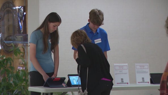 Arlington Heights students showcase innovative apps at John Hersey High School