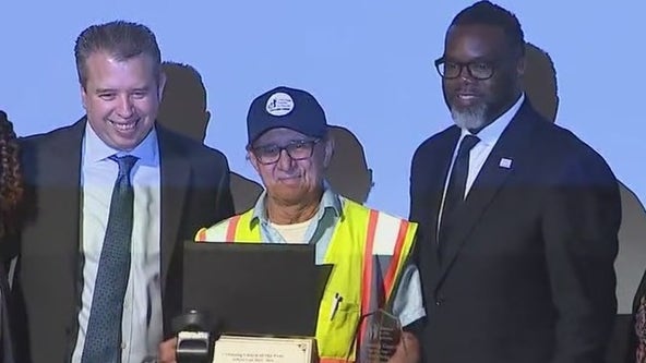 'Rely on them': Chicago Public Schools honors top crossing guards in heartfelt ceremony