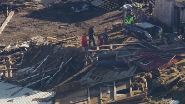 Barn collapses in McHenry County due to severe winds