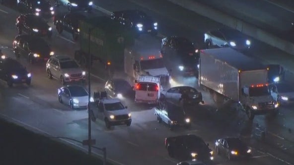 LA police chase ends in multi-vehicle crash on 405 Freeway