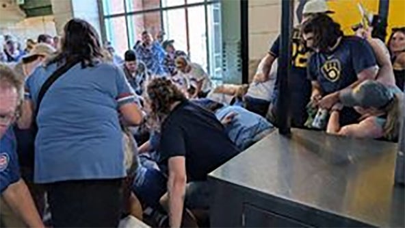 Escalator malfunction injures 11 fans after Cubs-Brewers game in Milwaukee