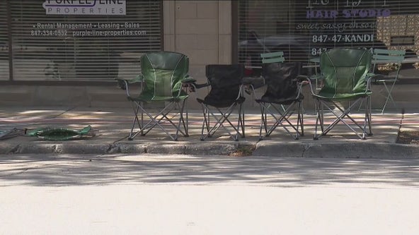Evanston residents calling 'dibs' as they stake out spots for July 4th parade