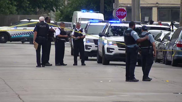 Multiple people shot on Chicago's South Side