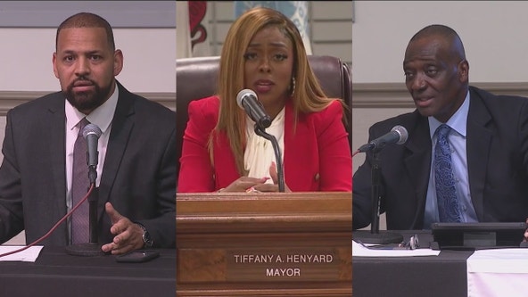 Dolton trustees meet without Mayor Henyard, address layoffs and budget issues