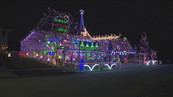 Iconic Christmas lights display in Tinley Park brings joy and supports PAWS Chicago