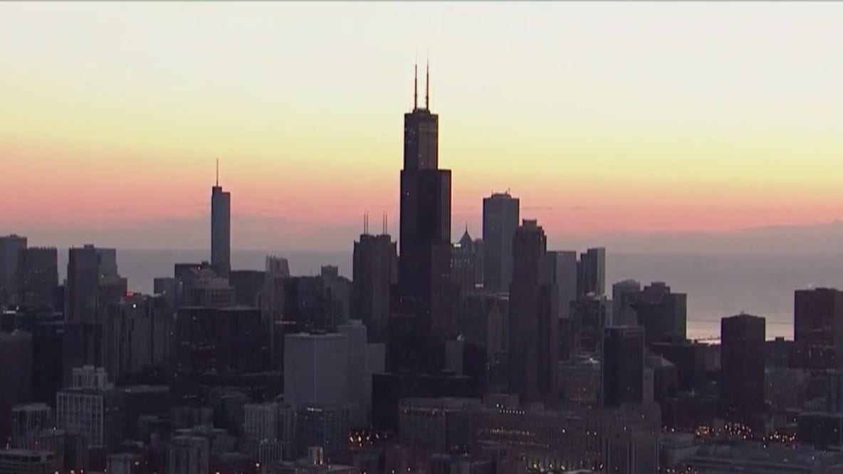 Chicago weather: Air quality alert issued with prolonged wildfire smoke
