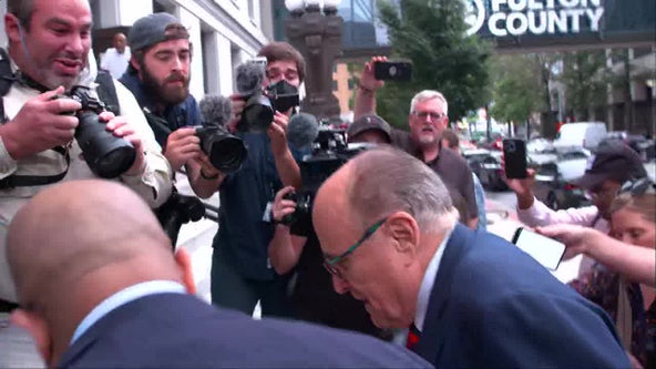 Rudy Giuliani arrives at courthouse, set to testify in Georgia 2020 election probe