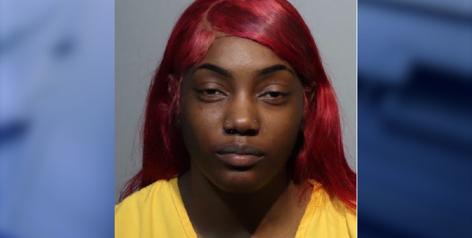 Florida woman irate over free cookie loads handgun, waves it at McDonald's drive-thru: affidavit