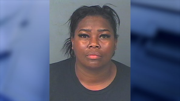 Orlando woman pepper sprays 2 deputies during arrest for theft at Walmart: deputies