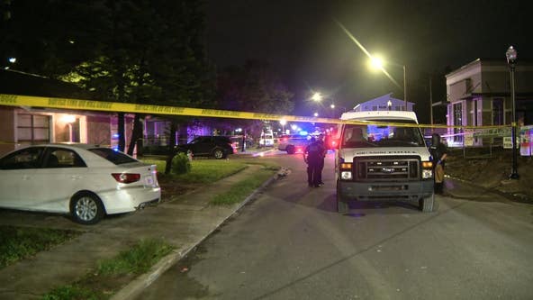 Manhunt underway for robbery suspect who shot at Orlando police officers, then ran away: officials