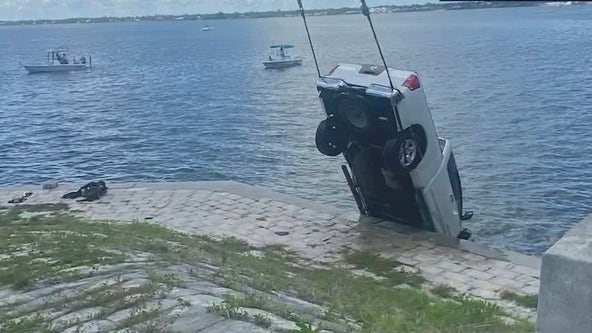 Good Samaritan rescues man from sinking truck in Indian River Lagoon: 'God gave me the strength'