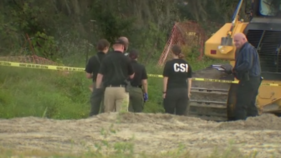 Dead body found at Lady Lake construction site, police say