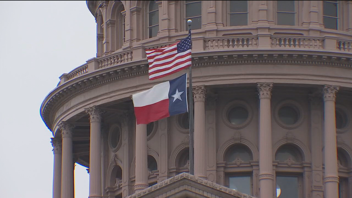 Abbott orders arrest of Democrats in legislative standoff