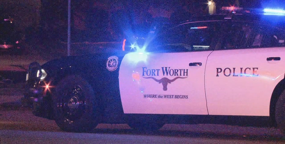 Burglary suspect shot by victim, Fort Worth police say