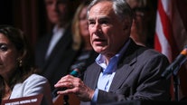 Gov. Greg Abbott tries to unite Texas Republicans at party convention
