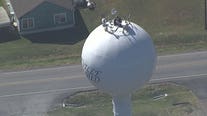 Firefighters rescue worker trapped on top of Collin County water tower