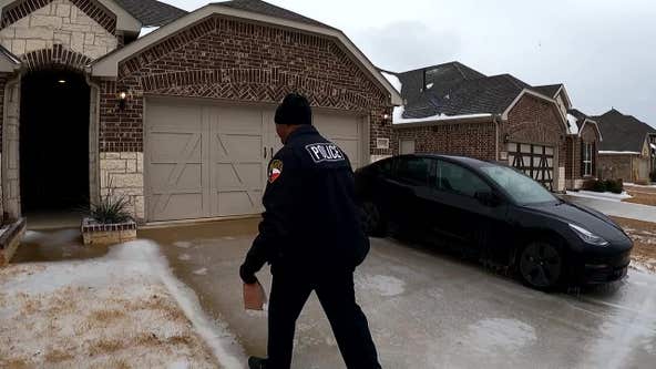 Argyle police deliver medications after getting 911 call from iced in resident