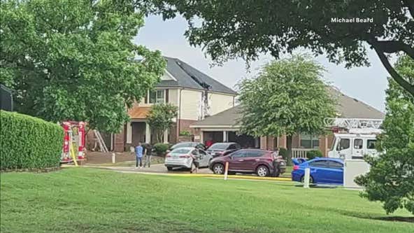 Fort Worth fire investigating if lightning caused 4 house fires