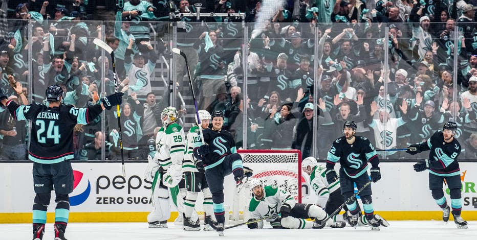 Kraken ride 2nd period outburst, thump Stars 7-2 in Game 3