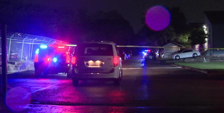 Fort Worth officer shoots woman armed with knife