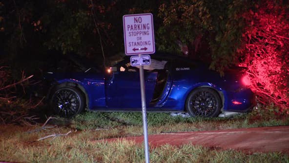 2 injured in early morning crash in Grand Prairie