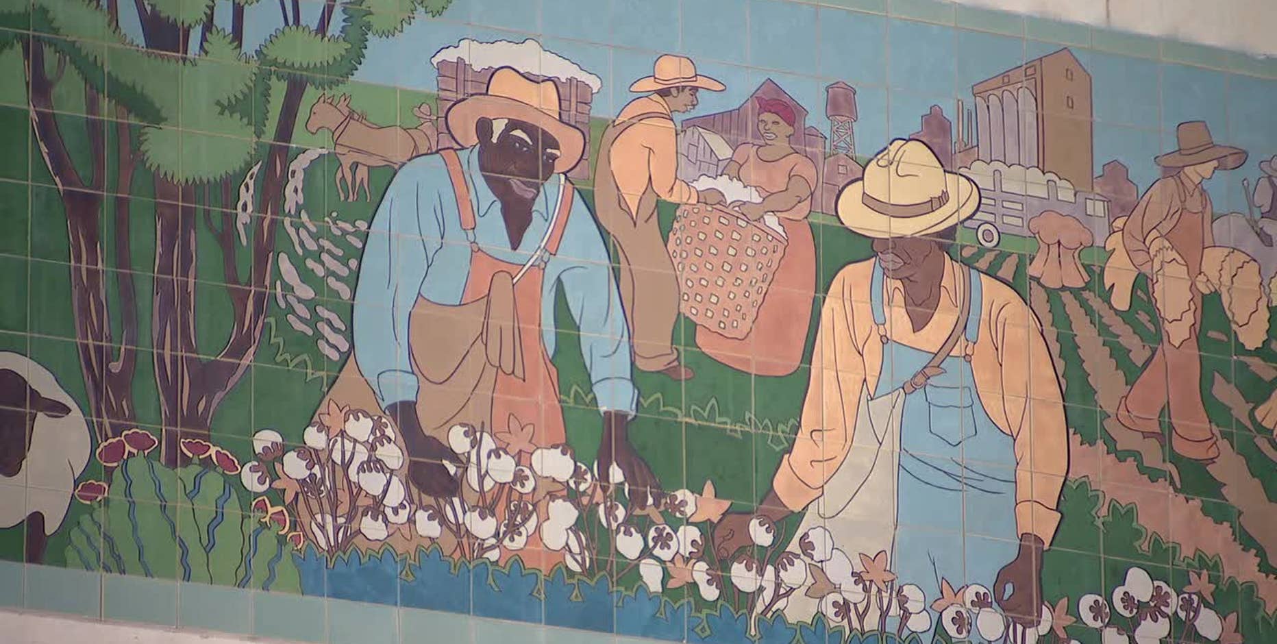 Plaques to be added at Will Rogers Memorial Center to add context to historical images