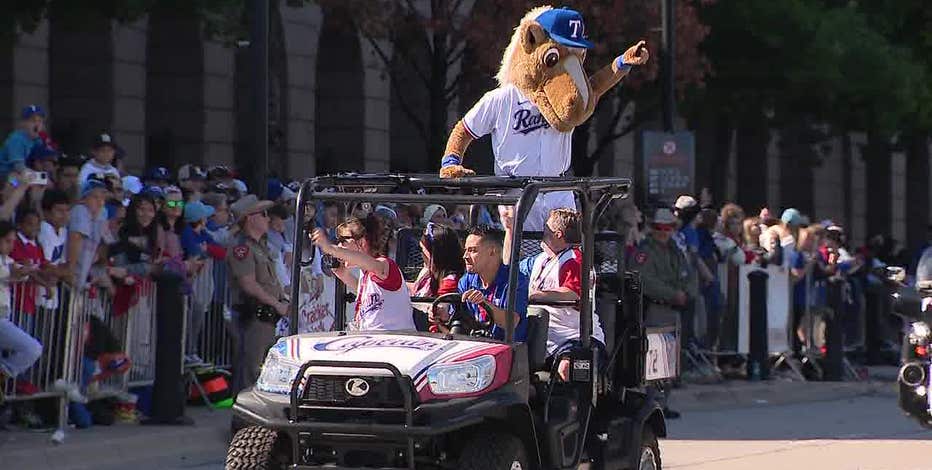 PHOTOS: Texas Rangers Championship Parade