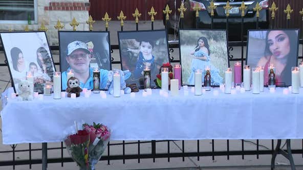Vigil held for 4 killed in Dallas shooting